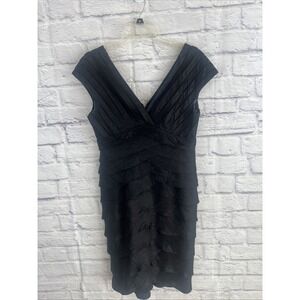 Adrianna Papell Black Dark Feminine Shutter Pleated Cocktail Dress Size 8